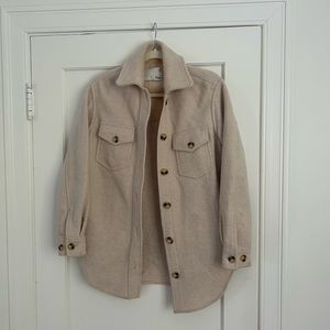 Aritzia shirt jacket